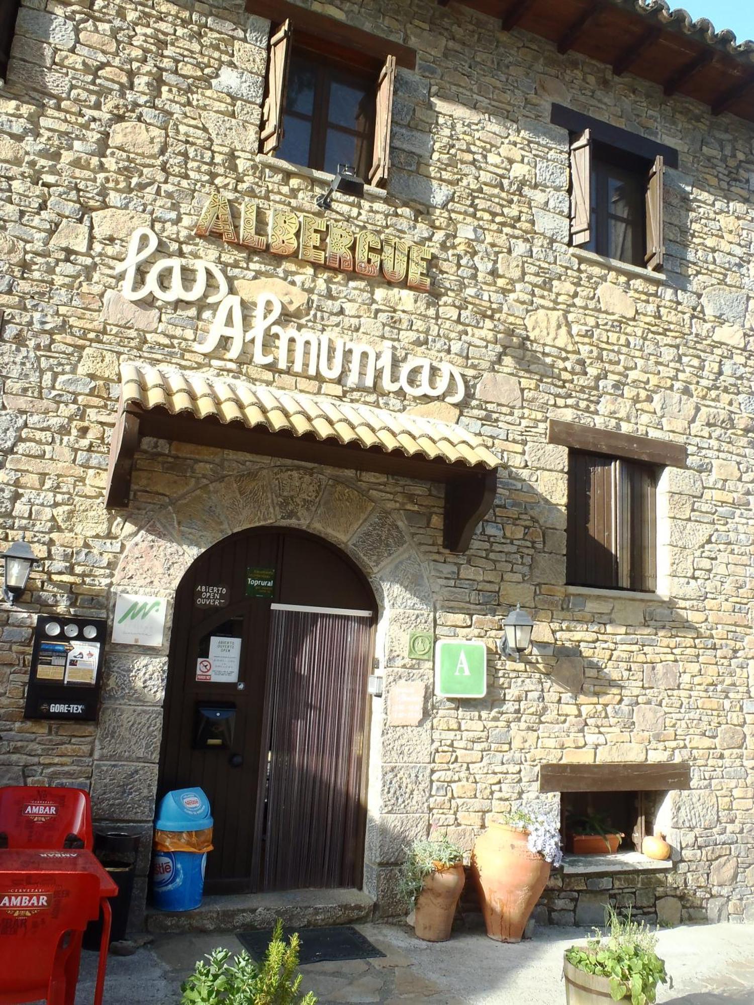 Albergue Las Almunias Exterior foto